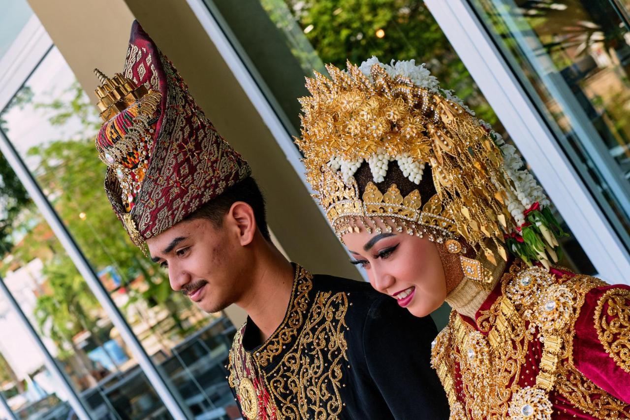 Ayani Hotel Banda Aceh Exteriör bild